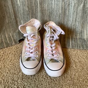 Light tie dye converse high tops